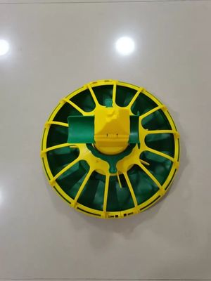 Mangiatoia per pollame in plastica PP e lunga durata del bevitore